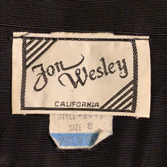 VTG Jon Wesley Sz 8 Black W/Gold Flowers Jumpsuit - Picture 7 of 8